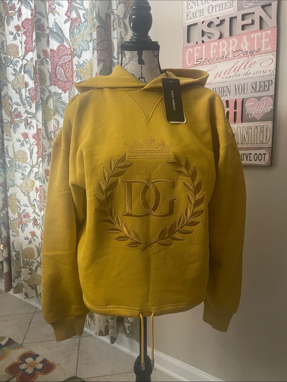 Dolce & Gabbana Mustard Yellow Embroidered DG Crest Crewneck Hoodie Men’s XS